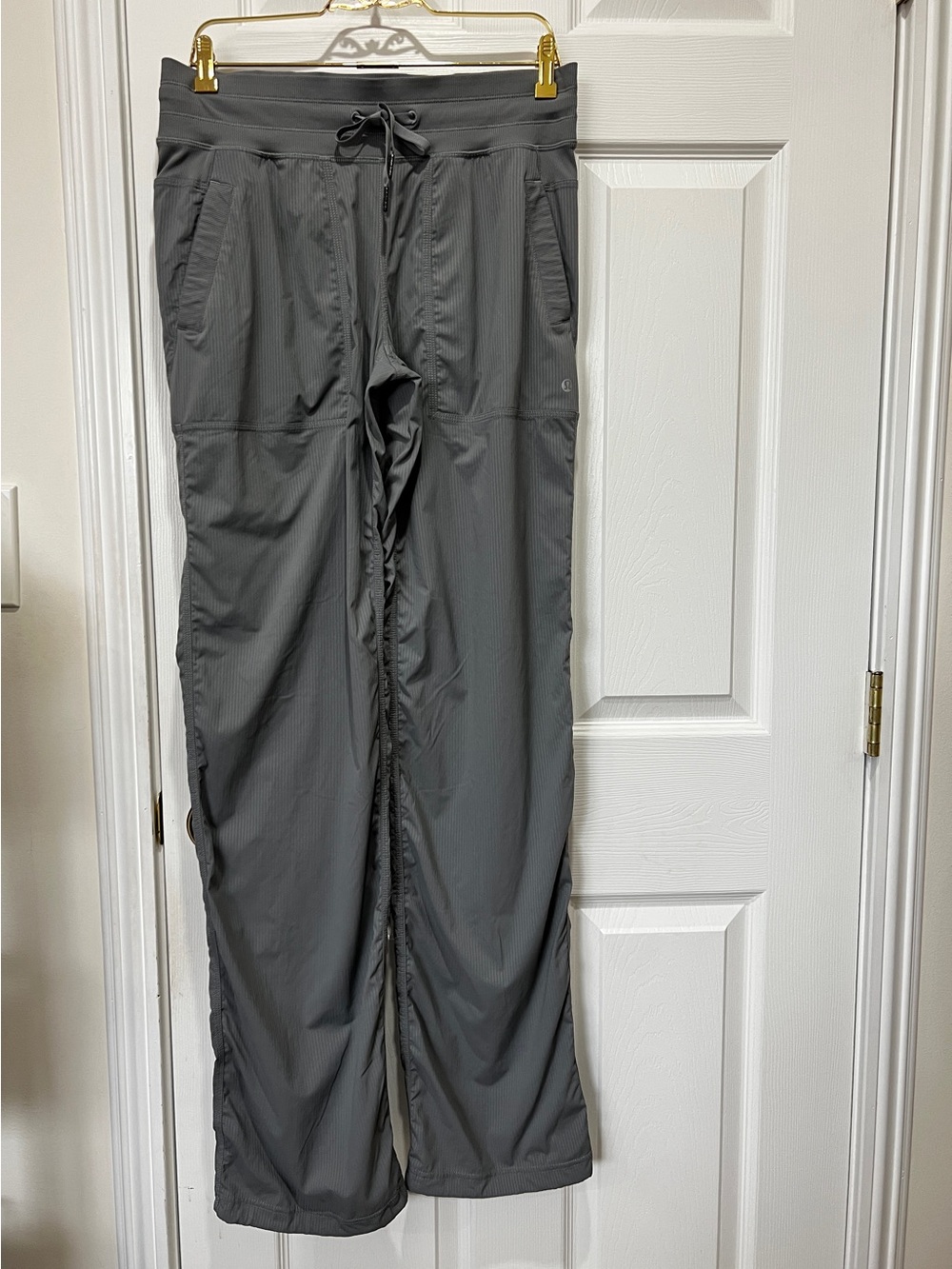 Lululemon Dance Studio Pant (Tall) (Unlined) Light Gray Grey Size 8 36" Inseam